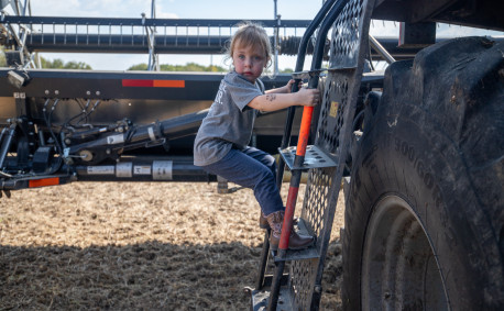 The Unruh kids enjoy life on the farm.