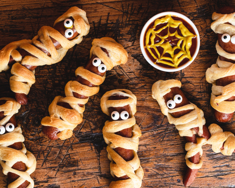 Mummy hot dogs